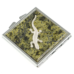 Зеркало двухстороннее квадратное из натурального камня Змеевик с декоративной вставкой в виде ящерицы Silver Stone Mirrors варинант исполнения - 1 | Loft Concept в Тюмени