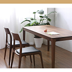 Стул деревянный с мягким сиденьем из черной натуральной кожи Moon Walnut Furniture варинант исполнения - 1 | Loft Concept в Тюмени