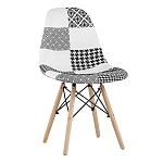 Пластиковый стул на ножках из массива бука Eames Черно-Белый Пэчворк варинант исполнения - 1 | Loft Concept в Тюмени