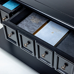 Черная консоль с выдвижными ящиками Monica варинант исполнения - 2 | Loft Concept в Тюмени