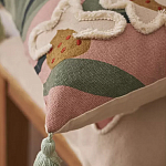 Подушка с цветочным принтом и кисточками Blooming Elegance Daisy варинант исполнения - 7 | Loft Concept в Тюмени