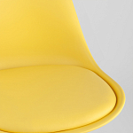 Стул с основой из пластика и мягким сиденьем Arvika Yellow варинант исполнения - 8 | Loft Concept в Тюмени