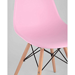 Пластиковый стул на ножках из массива бука Eames Pink варинант исполнения - 2 | Loft Concept в Тюмени