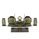 Настольный письменный набор из змеевика с часами и таблетницей Successful Leader варинант исполнения - 1 | Loft Concept в Тюмени