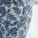 Ваза с крышкой и бело-синим цветочным узором Blue & White Ornament  варинант исполнения - 6 | Loft Concept в Тюмени