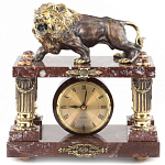 Часы настольные из креноида и бронзы с декором в виде льва Lion Stone Clock варинант исполнения - 1 | Loft Concept в Тюмени