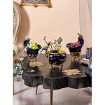 Чаша темно-синего цвета из фарфора с разноцветной птичкой Eden Garden porcelain and bronze варинант исполнения - 7 | Loft Concept в Тюмени