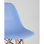 Пластиковый стул на ножках из массива бука Eames Blue варинант исполнения - 2 | Loft Concept в Тюмени
