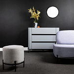 Круглый пуф на металлических ножках с обивкой из рогожки Casey Poof варинант исполнения - 4 | Loft Concept в Тюмени