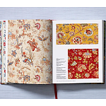 Подарочная  Книга для дизайнеров The Book of Printed Fabrics. 16th - today XXL варинант исполнения - 7 | Loft Concept в Тюмени