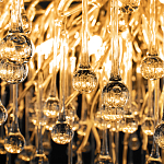 Люстра подвесная с прозрачными стеклянными подвесками в форме капель Диаметр 100 см Droplet Chandelier варинант исполнения - 10 | Loft Concept в Тюмени