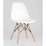 Пластиковый стул на ножках из массива бука Eames White  варинант исполнения - 1 | Loft Concept в Тюмени