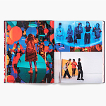 Книга по искусству Yayoi Kusama: I Spend Each Day Embracing Flowers варинант исполнения - 6 | Loft Concept в Тюмени