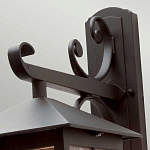 Настенный фонарь черного цвета в форме фонаря с решетчатым плафоном и фактурным стеклом Elstead Lighting варинант исполнения - 2 | Loft Concept в Тюмени