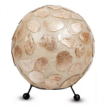 Настольная лампа из перламутра на металлическом каркасе Indonesian Circle варинант исполнения - 2 | Loft Concept в Тюмени