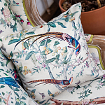 Подушка декоративная с изображением птицы в саду Beige Chinoiserie Birds in the Garden Cushion варинант исполнения - 2 | Loft Concept в Тюмени
