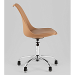 Офисный стул на металлическом основании EGGERY Brown пластик варинант исполнения - 4 | Loft Concept в Тюмени