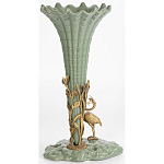 Ваза зеленая фарфоровая с волнистым краем с бронзовой фигуркой журавля Eden Garden  варинант исполнения - 3 | Loft Concept в Тюмени