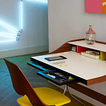 Письменный стол с 2-мя чёрными выдвижными ящиками и нишей с цветными разделителями Ballan варинант исполнения - 6 | Loft Concept в Тюмени