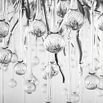 Люстра подвесная с прозрачными стеклянными подвесками в форме капель Диаметр 80 см Droplet Chandelier варинант исполнения - 9 | Loft Concept в Тюмени