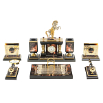 Настольный письменный набор из яшмы и долерита с декором в виде коня Manager Organizer варинант исполнения - 1 | Loft Concept в Тюмени