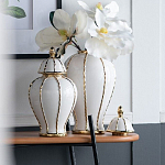 Ваза с золотыми полосами на белом фоне Chinoiserie Ceramics варинант исполнения - 2 | Loft Concept в Тюмени
