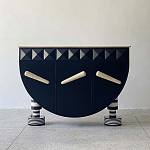 Дизайнерский комод полукруглый черный с 3-мя фактурным ящиками Occasion варинант исполнения - 1 | Loft Concept в Тюмени