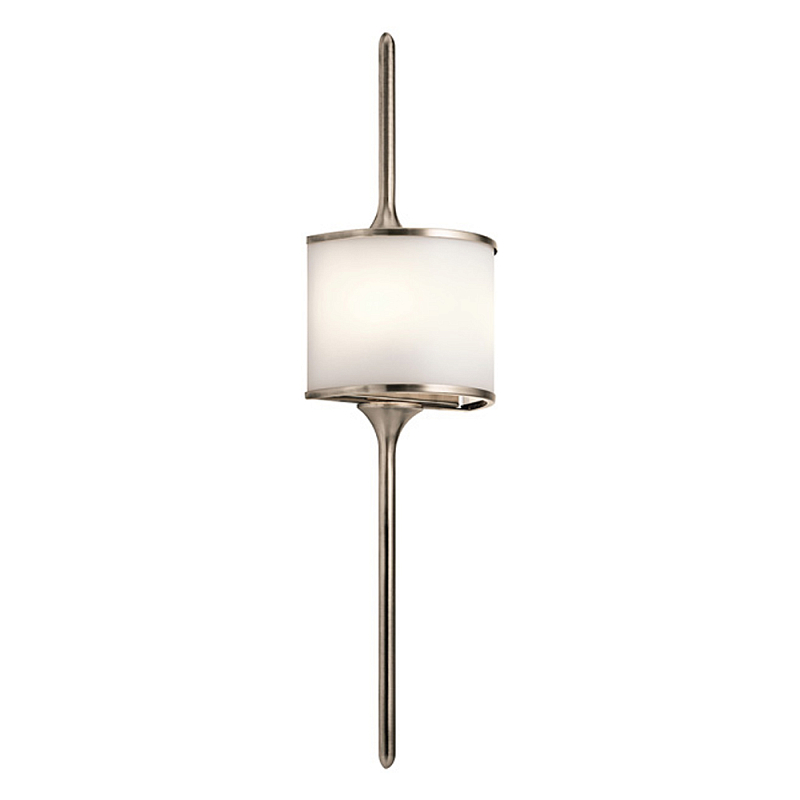 Бра вертикальное с белым полукруглым плафоном и длинным стержнем L Kichler Хром Белый Латунь Серебряный в Тюмени | Loft Concept 