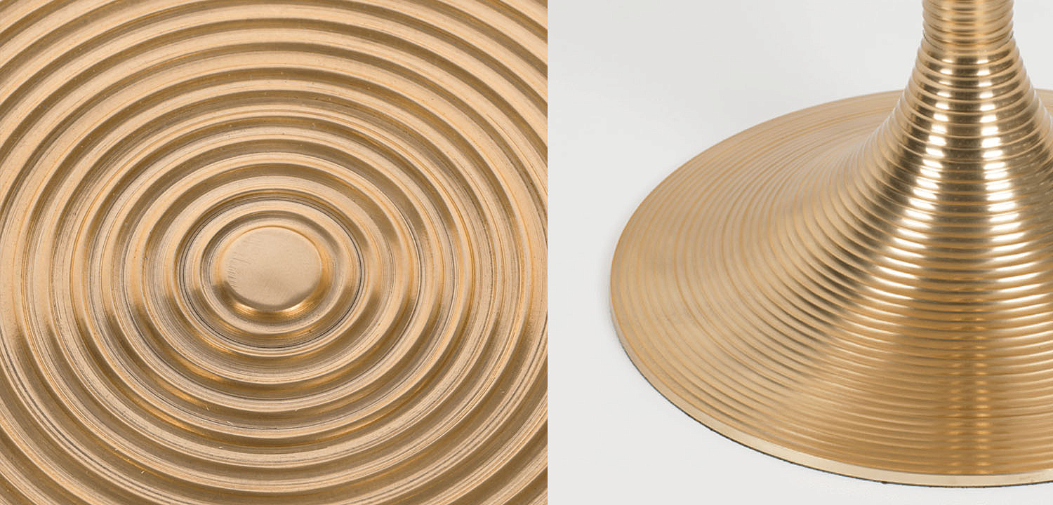 Кофейный столик HYPNOTISING ROUND COFFEE TABLE GOLD BM23002 Bold Monkey Кофейный столик HYPNOTISING ROUND COFFEE TABLE GOLD BM23002 Bold Monkey - Loft-Concept в Тюмени