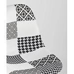 Пластиковый стул на ножках из массива бука Eames Черно-Белый Пэчворк варинант исполнения - 2 | Loft Concept в Тюмени