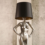 Лампа MANNEQUIN LAMP с абажуром руки на талии варинант исполнения - 4 | Loft Concept в Тюмени