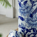 Ваза цилиндрической формы с крышкой и синим цветочным узором на белом фоне Blue & White Ornament варинант исполнения - 4 | Loft Concept в Тюмени