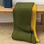 Плед из хлопка жемчужной вязки оливкового цвета Waffle Comfort варинант исполнения - 6 | Loft Concept в Тюмени