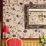 Обои с вышивкой ручной работы Flora Catherine colourway on Liso Pearl wool sateen варинант исполнения - 2 | Loft Concept в Тюмени