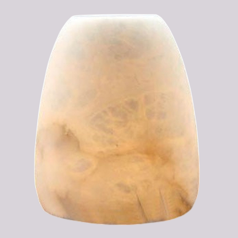 Настольная лампа в форме трапеции из натурального камня Soft Glow of Stone Латунь Белый Настольная лампа в форме трапеции из натурального камня Soft Glow of Stone Латунь Белый в Тюмени | Loft Concept