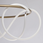 Люстра подвесная круглая золотого цвета с белыми изогнутыми световыми линиями Luke Lampco Tracer Lamp варинант исполнения - 6 | Loft Concept в Тюмени