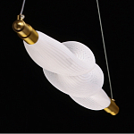 Люстра горизонтальная с волнистым белым плафоном Golden Swirl варинант исполнения - 8 | Loft Concept в Тюмени