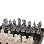 Шахматы Русские сказки с доской из натурального камня Змеевик Decorative Thematic Chess варинант исполнения - 2 | Loft Concept в Тюмени