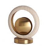 Настольная лампа с бежевым текстурным кольцом и латунным шаром в центре Tactile   варинант исполнения - 1 | Loft Concept в Тюмени