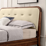 Кровать двуспальная с каркасом из дерева и мягким изголовьем Moon Walnut Bed варинант исполнения - 2 | Loft Concept в Тюмени