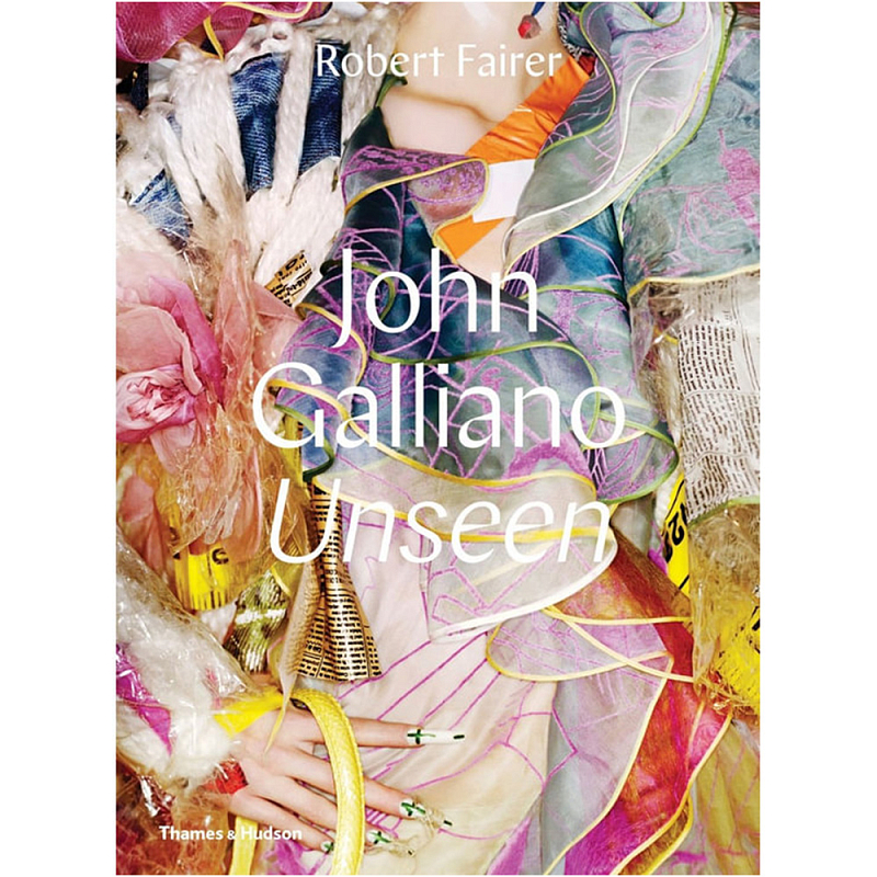 John Galliano: Unseen John Galliano: Unseen в Тюмени | Loft Concept