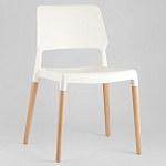 Пластиковый стул на ножках из массива бука Ferret White варинант исполнения - 2 | Loft Concept в Тюмени