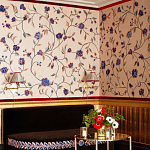 Обои с вышивкой ручной работы Flora Catherine colourway on Liso Pearl wool sateen варинант исполнения - 1 | Loft Concept в Тюмени