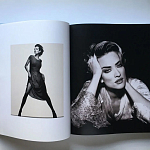 Подарочный Фотоальбом Two Million Miles by Andrew Macpherson варинант исполнения - 6 | Loft Concept в Тюмени