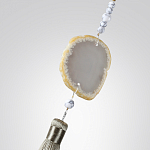 Торшер с шарообразным плафоном из белого стекла с подвеской из камня и длинной кисточкой Agatelle варинант исполнения - 5 | Loft Concept в Тюмени