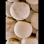 Люстра подвесная с сферическими плафонами из натурального камня Glowing Spheres варинант исполнения - 4 | Loft Concept в Тюмени