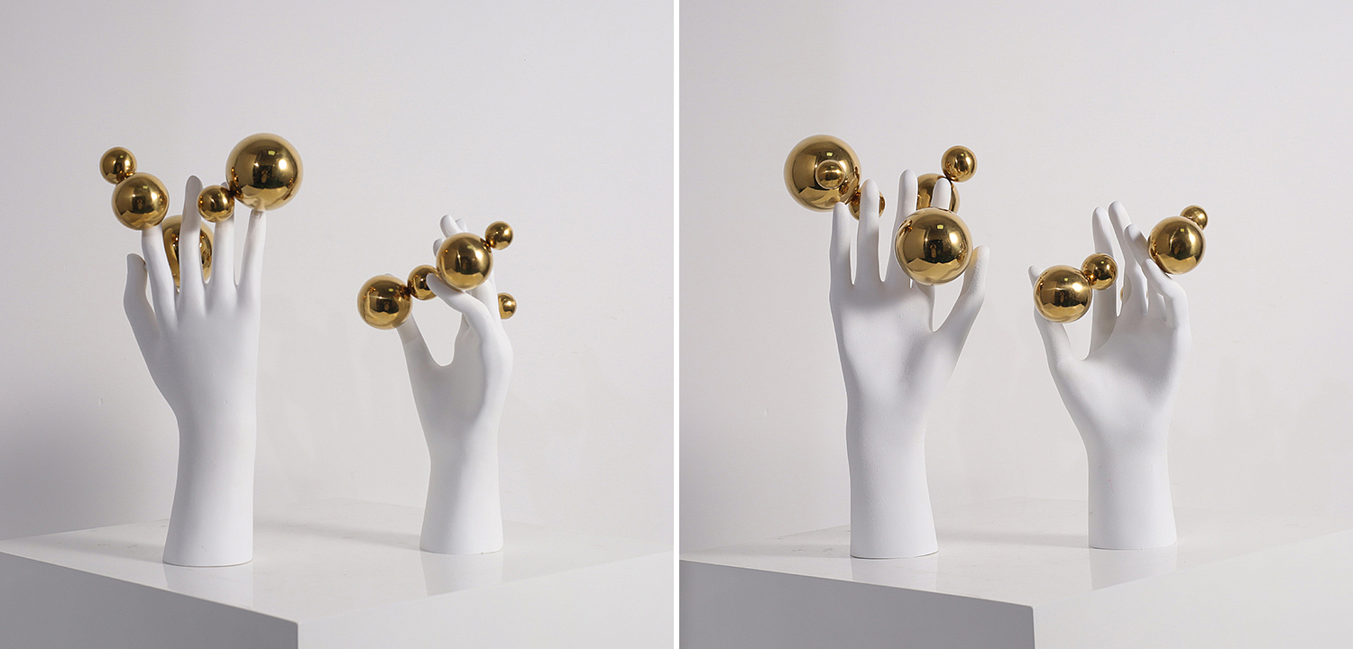 Декоративная статуэтка Hand with Spheres Statuette Декоративная статуэтка Hand with Spheres Statuette - Loft-Concept в Тюмени