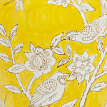 Настольная лампа желтая с изображением белых птиц Flight Among Acacia варинант исполнения - 6 | Loft Concept в Тюмени