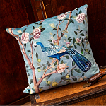 Подушка декоративная с изображением птицы в саду Chinoiserie Peacock in the Garden Cushion варинант исполнения - 2 | Loft Concept в Тюмени