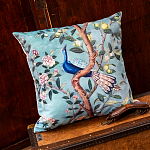 Подушка декоративная с изображением птицы в саду Chinoiserie Bird in the Garden Cushion варинант исполнения - 2 | Loft Concept в Тюмени